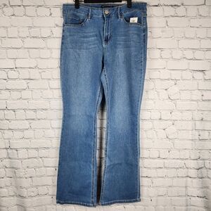 NWT YMI Size 11 Medium Wash Boot Cut Jeans